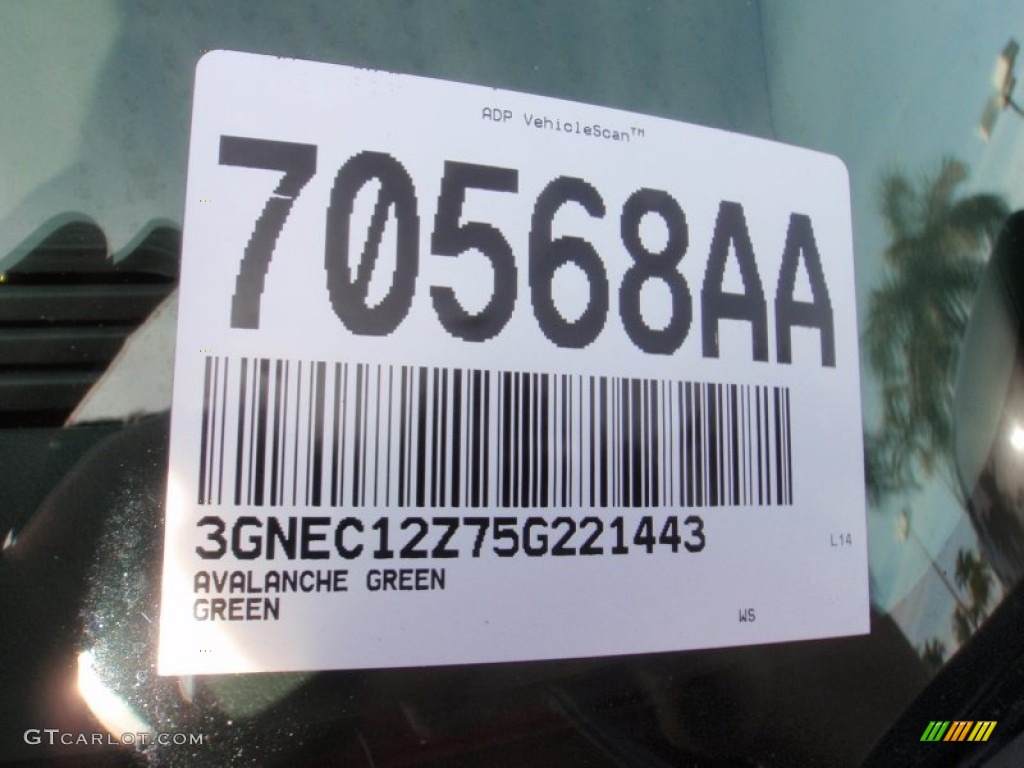 2005 Avalanche LT - Dark Gray Metallic / Gray/Dark Charcoal photo #38