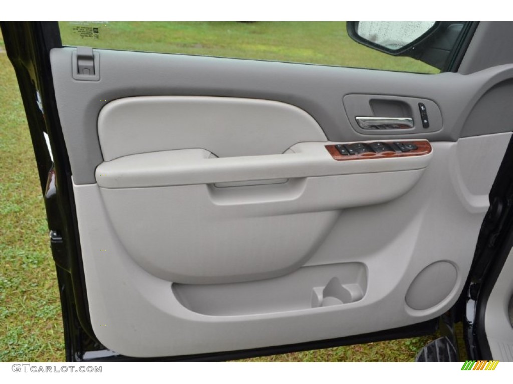 2014 GMC Yukon XL SLT Light Titanium Door Panel Photo #100317585