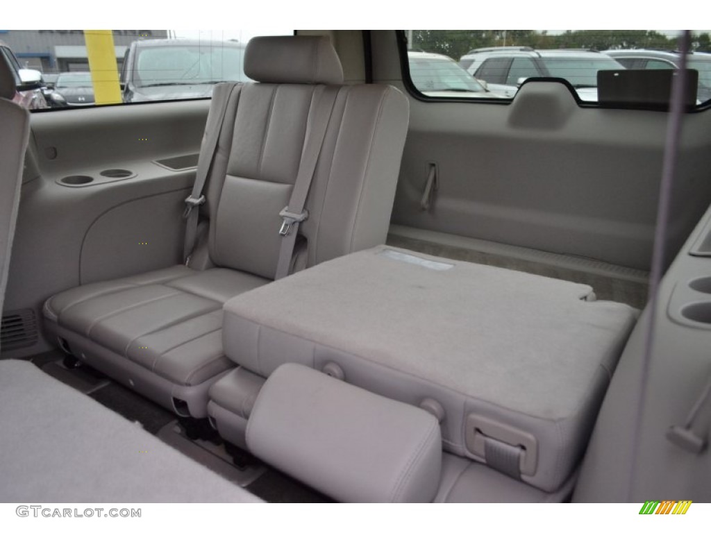 Light Titanium Interior 2014 GMC Yukon XL SLT Photo #100317657