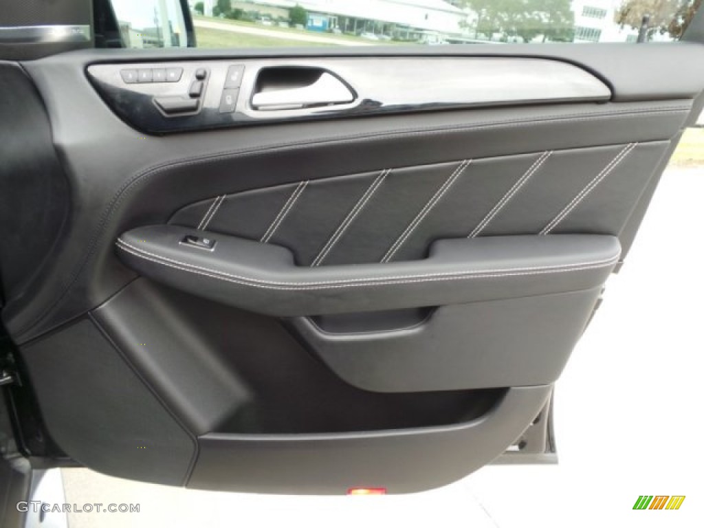 2014 Mercedes-Benz ML 63 AMG Black Door Panel Photo #100319101