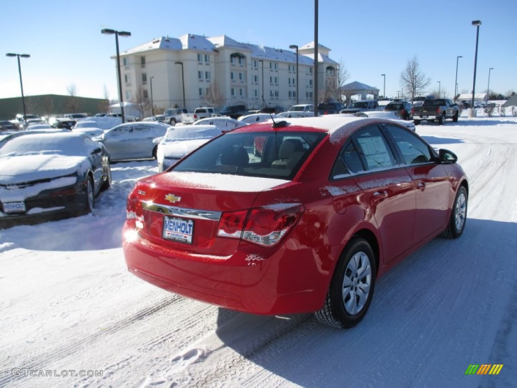 2015 Cruze LS - Red Hot / Jet Black/Medium Titanium photo #6