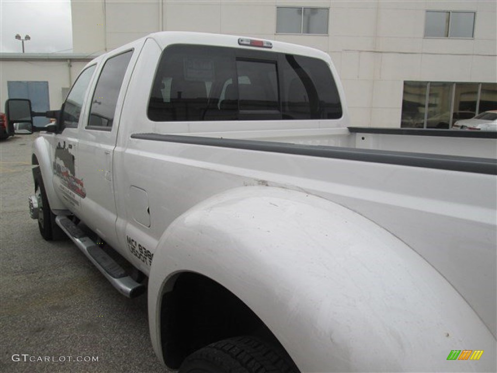 2015 F450 Super Duty Lariat Crew Cab 4x4 - Oxford White / Adobe photo #7