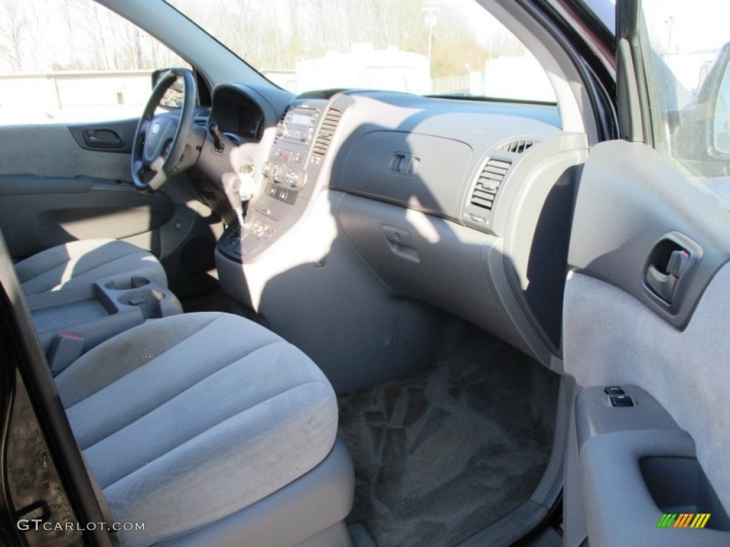 2006 Sedona LX - Midnight Black / Gray photo #20