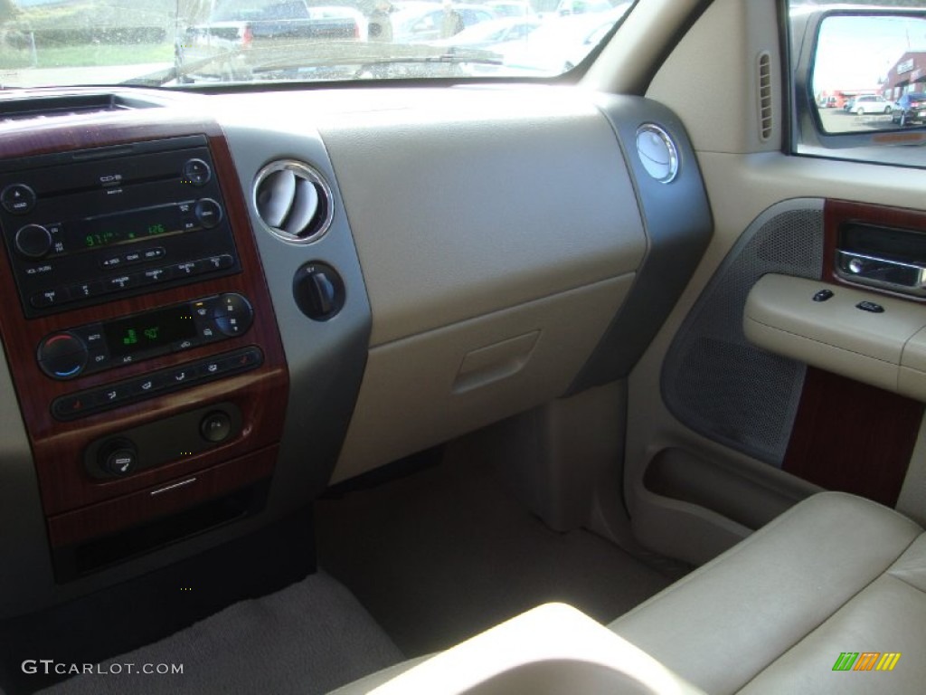 2006 F150 Lariat SuperCrew 4x4 - Smokestone Metallic / Tan photo #15