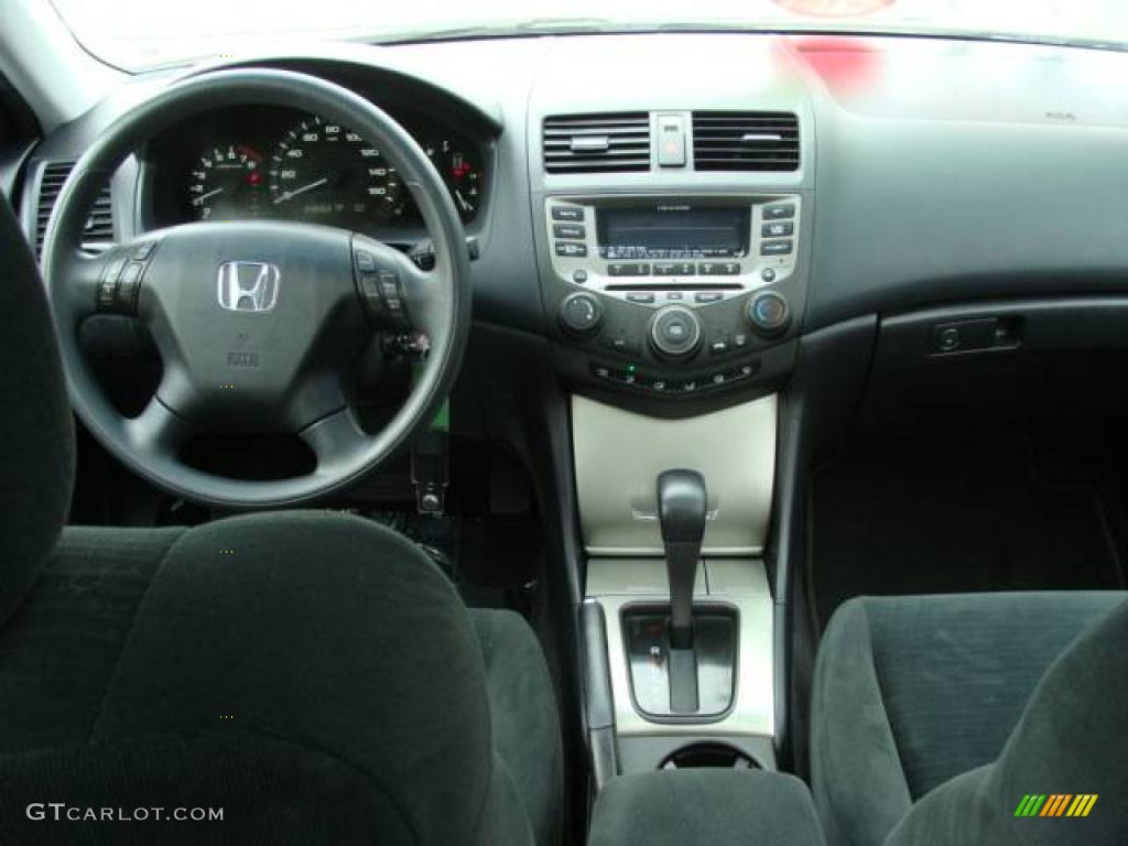 2006 Accord EX Sedan - Alabaster Silver Metallic / Black photo #7