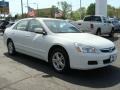 2006 Taffeta White Honda Accord SE Sedan  photo #3
