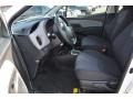 Super White - Yaris 5-Door L Photo No. 6