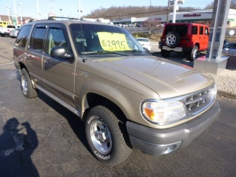 2001 Ford Explorer XLT 4x4 Data, Info and Specs