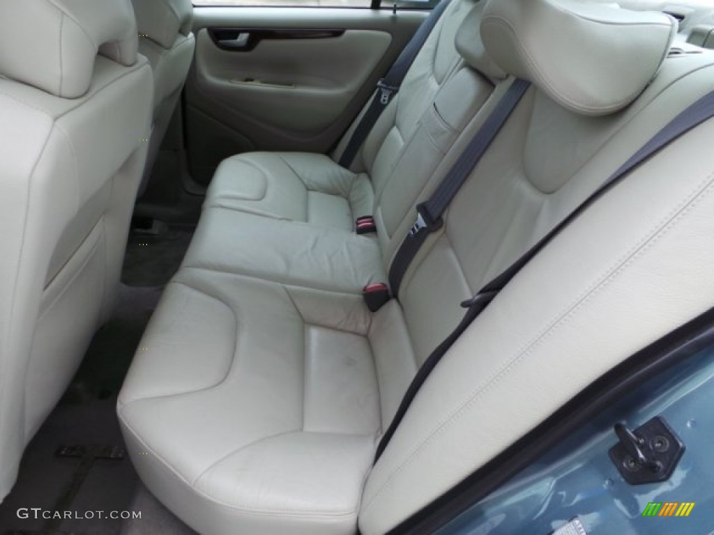 2004 S60 2.4 - Platinum Green Metallic / Beige/Light Sand photo #24