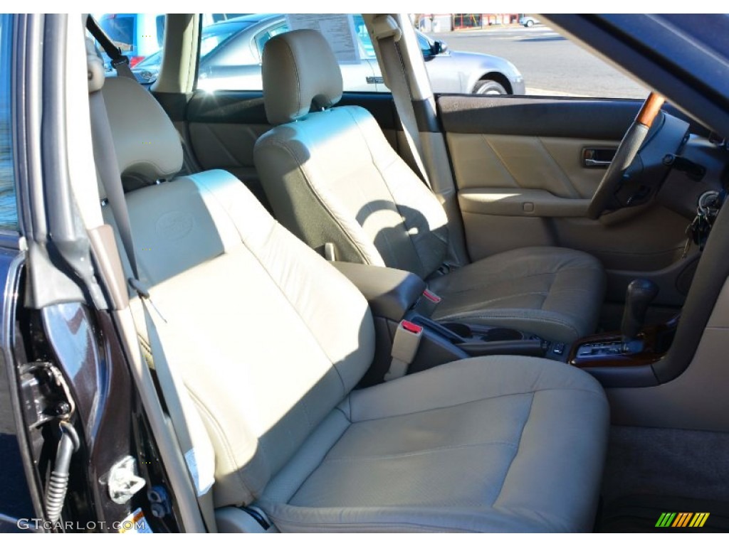 2004 Outback 3.0 L.L.Bean Edition Wagon - Black Granite Pearl / Beige photo #14