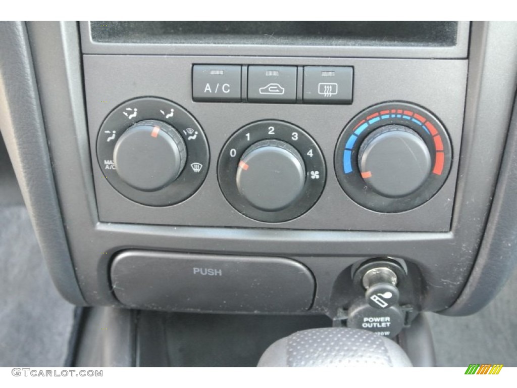2006 Elantra GLS Sedan - Sterling Silver / Gray photo #14