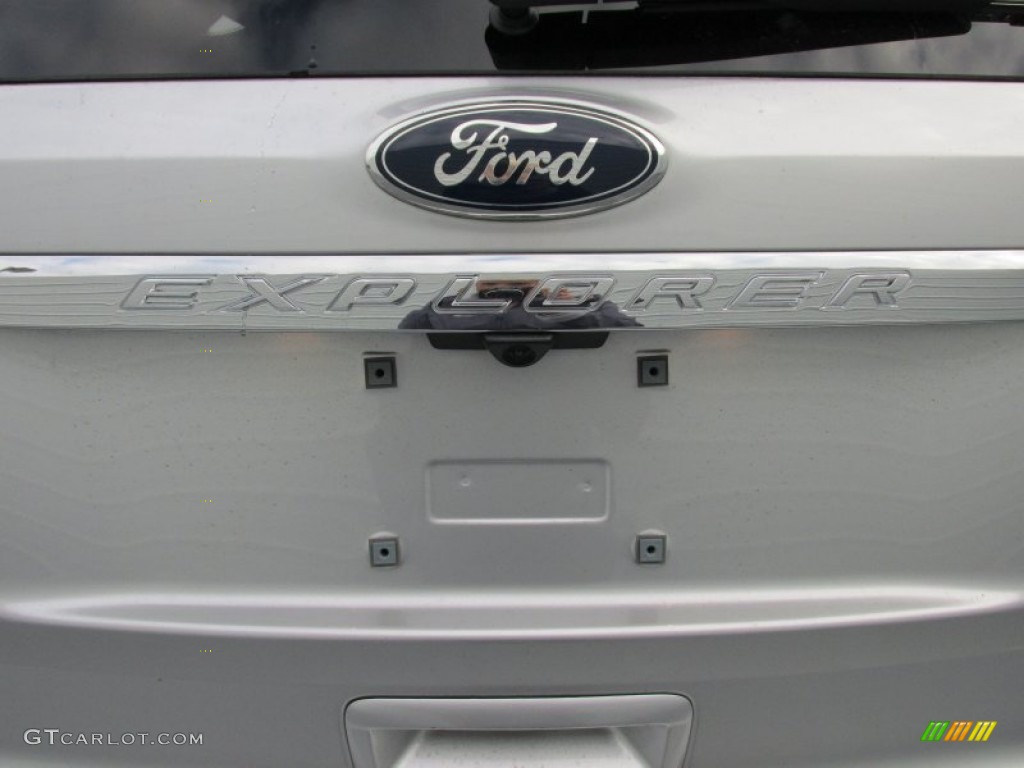 2015 Explorer Limited - Ingot Silver / Charcoal Black photo #14
