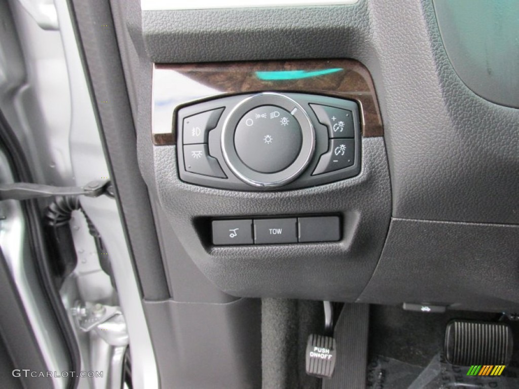 2015 Explorer Limited - Ingot Silver / Charcoal Black photo #37