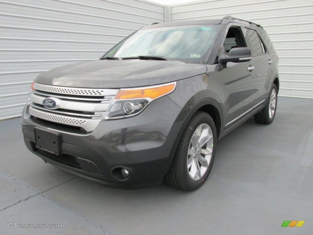 2015 Explorer XLT - Magnetic / Medium Light Stone photo #7