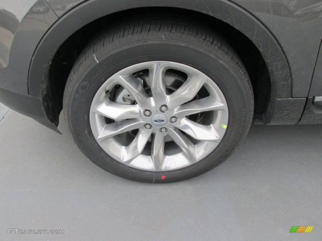 2015 Explorer XLT - Magnetic / Medium Light Stone photo #11