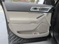 2015 Magnetic Ford Explorer XLT  photo #23