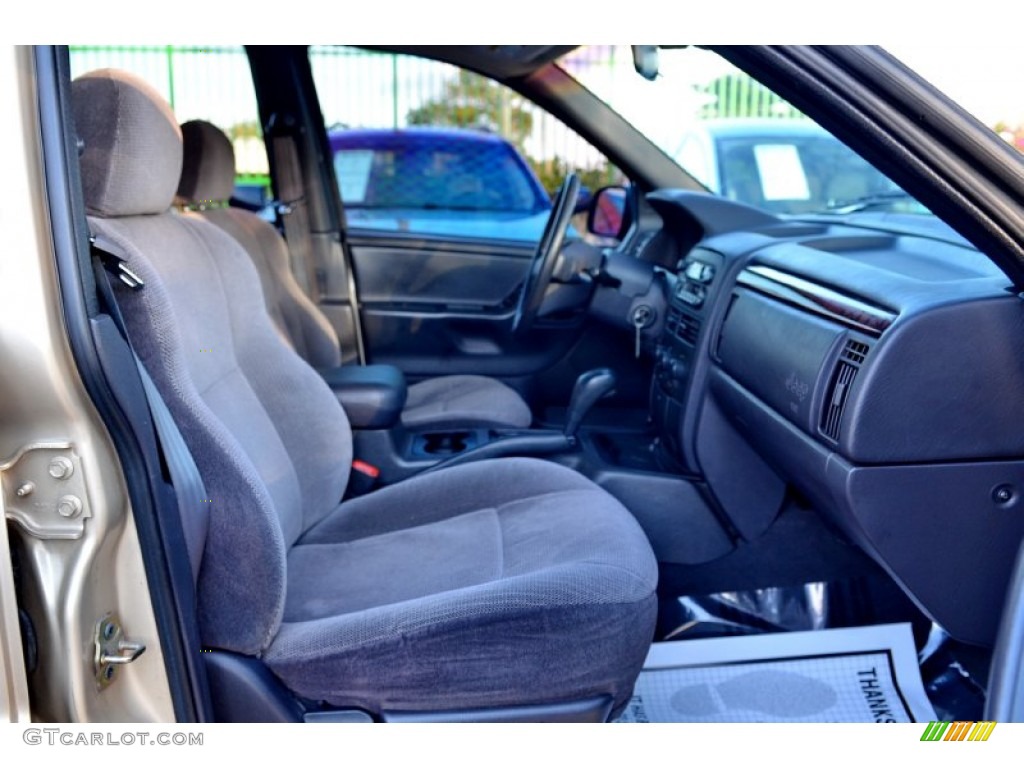 2000 Grand Cherokee Laredo - Champagne Pearlcoat / Camel photo #17