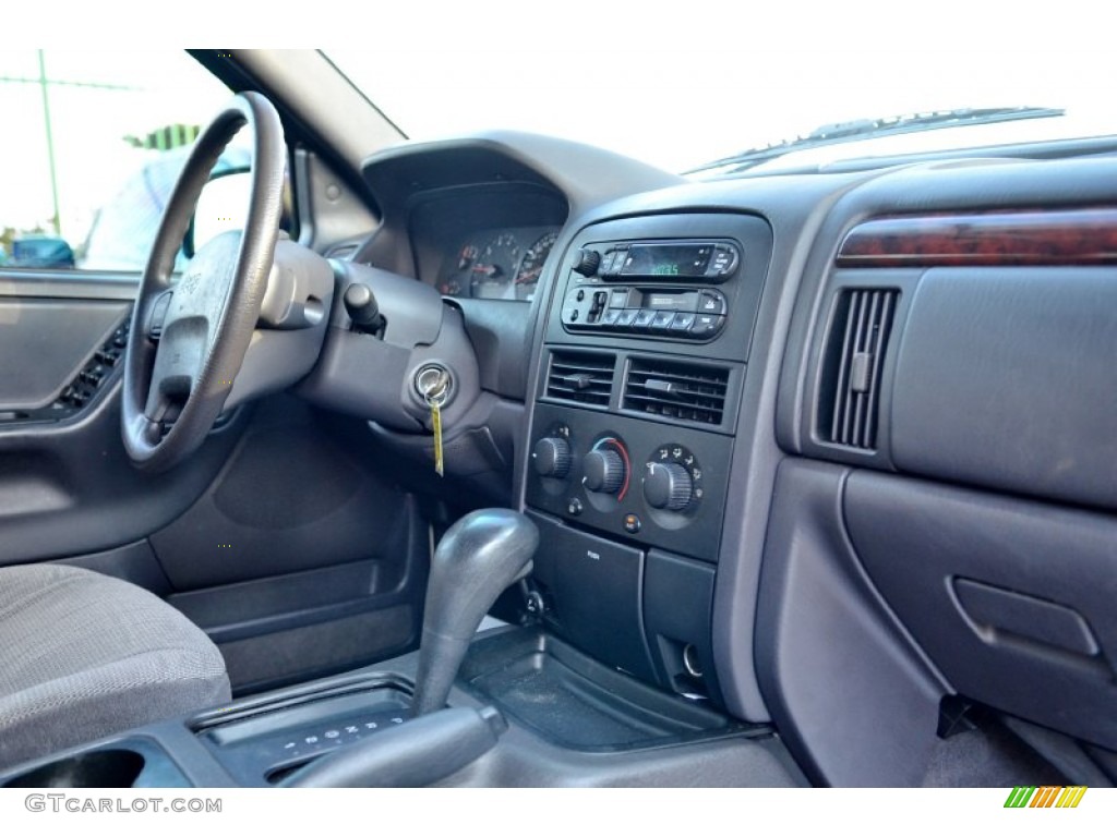 2000 Grand Cherokee Laredo - Champagne Pearlcoat / Camel photo #23