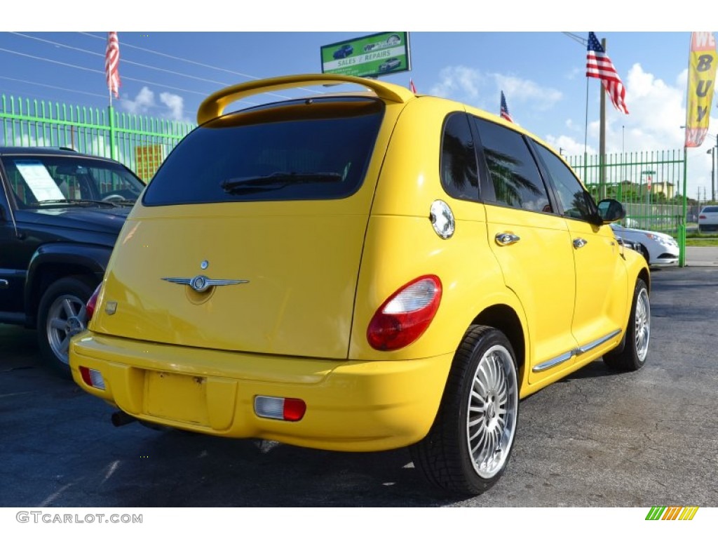 2006 PT Cruiser Touring - Solar Yellow / Pastel Pebble Beige photo #13