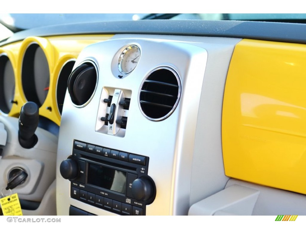 2006 PT Cruiser Touring - Solar Yellow / Pastel Pebble Beige photo #26