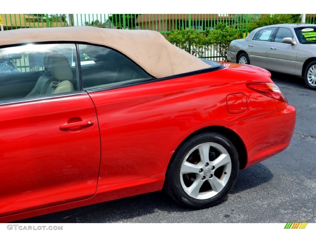 2005 Solara SLE V6 Convertible - Absolutely Red / Ivory photo #11