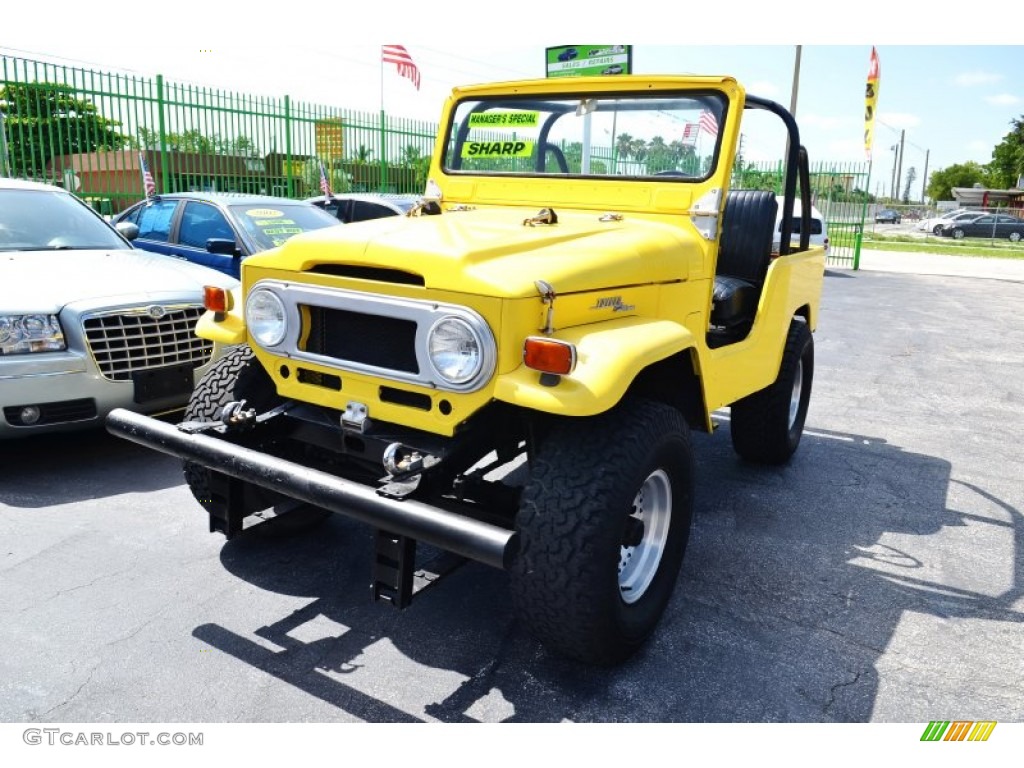 1976 Land Cruiser FJ40 - Yellow / Black photo #3