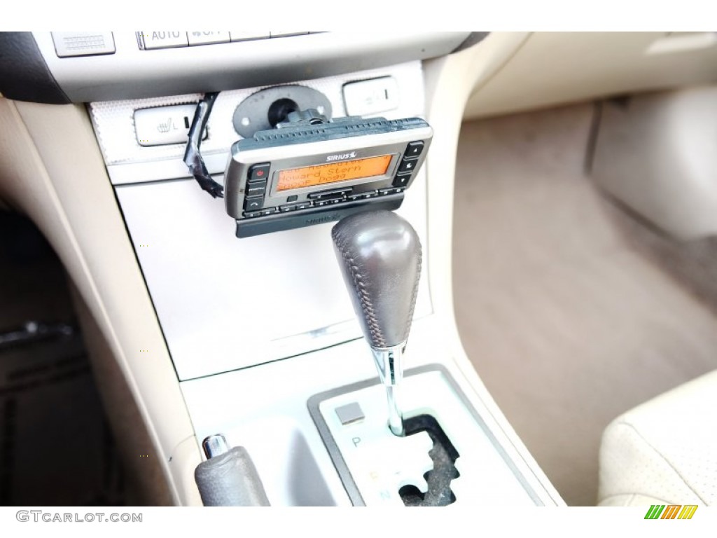 2005 Solara SLE V6 Convertible - Absolutely Red / Ivory photo #30