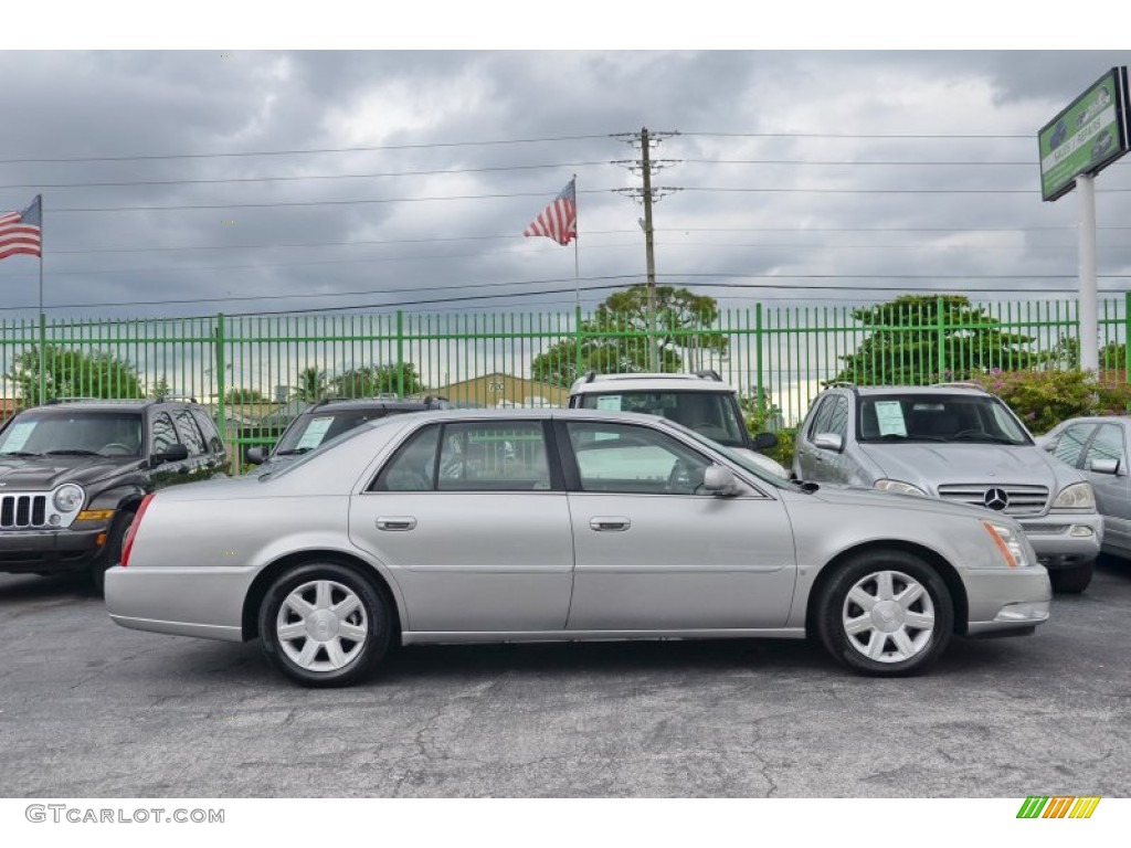 Light Platinum 2007 Cadillac DTS Luxury II Exterior Photo #100372128