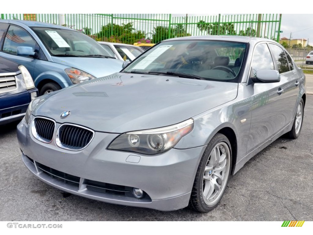 2005 5 Series 530i Sedan - Silver Grey Metallic / Grey photo #3