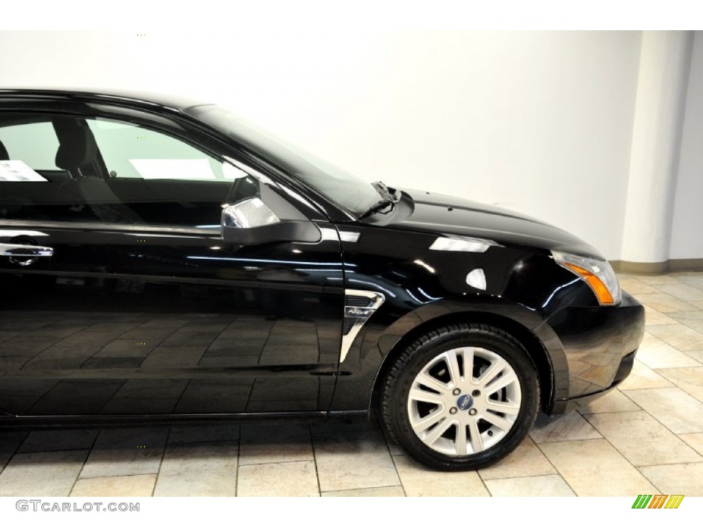 2008 Focus SE Coupe - Black / Charcoal Black photo #9