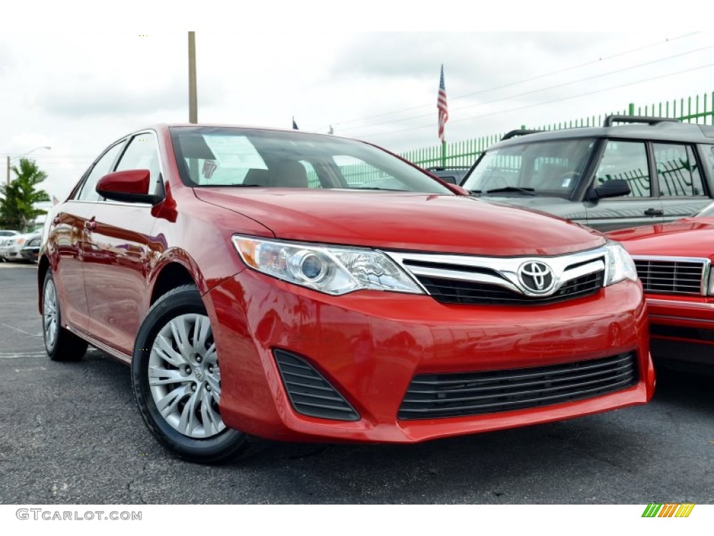 2013 Camry LE - Barcelona Red Metallic / Ivory photo #1