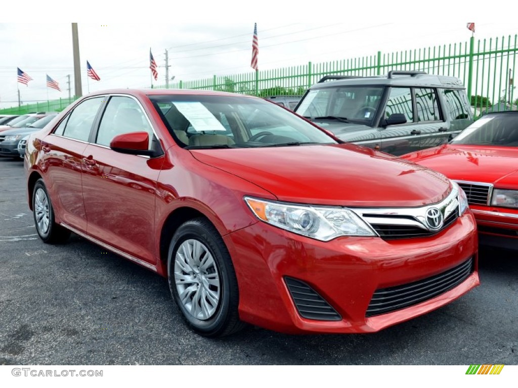 Barcelona Red Metallic 2013 Toyota Camry LE Exterior Photo #100374615