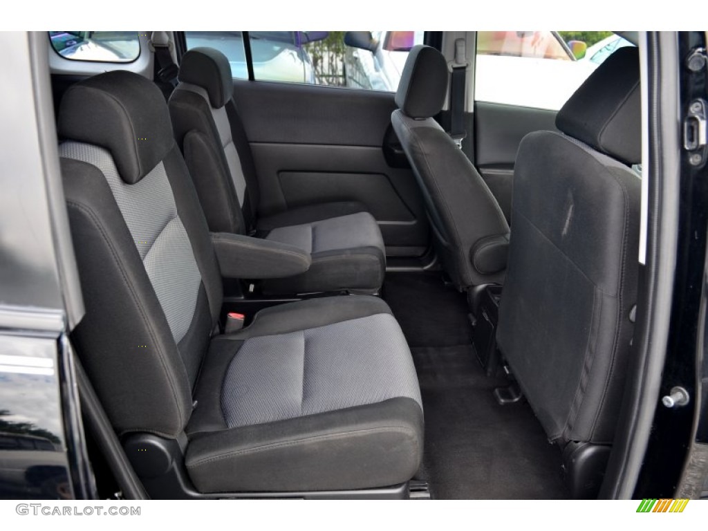 2007 MAZDA5 Touring - Brilliant Black / Black photo #19