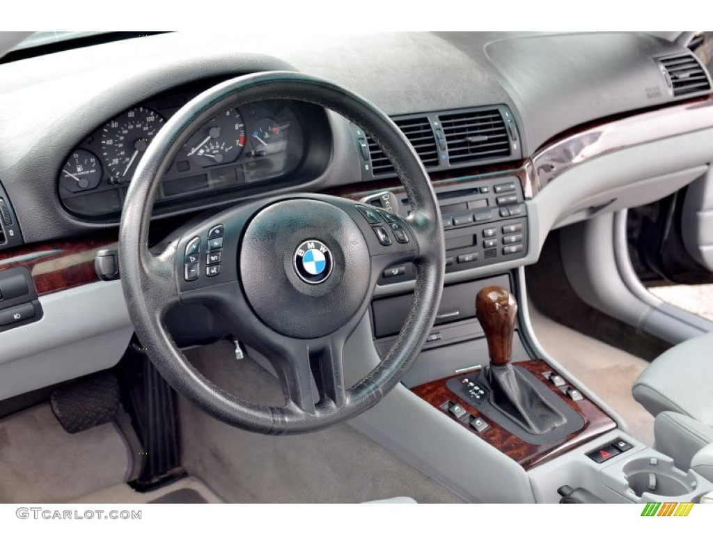 2006 3 Series 325i Coupe - Jet Black / Grey photo #22
