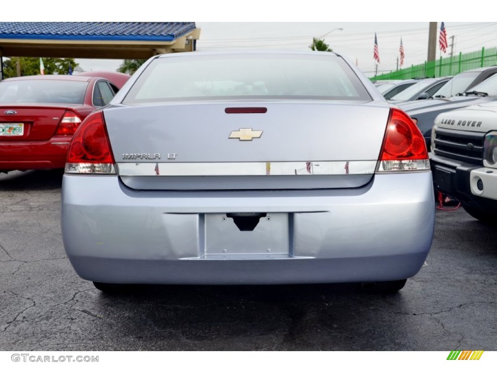 2006 Impala LT - Glacier Blue Metallic / Neutral Beige photo #28