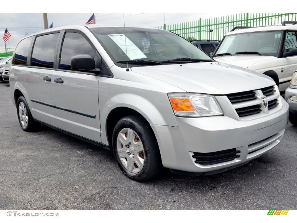 2008 Dodge Grand Caravan SE Exterior Photos