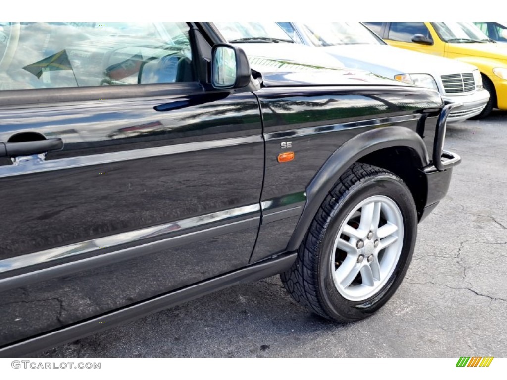 2004 Discovery SE - Java Black / Tundra Grey photo #10
