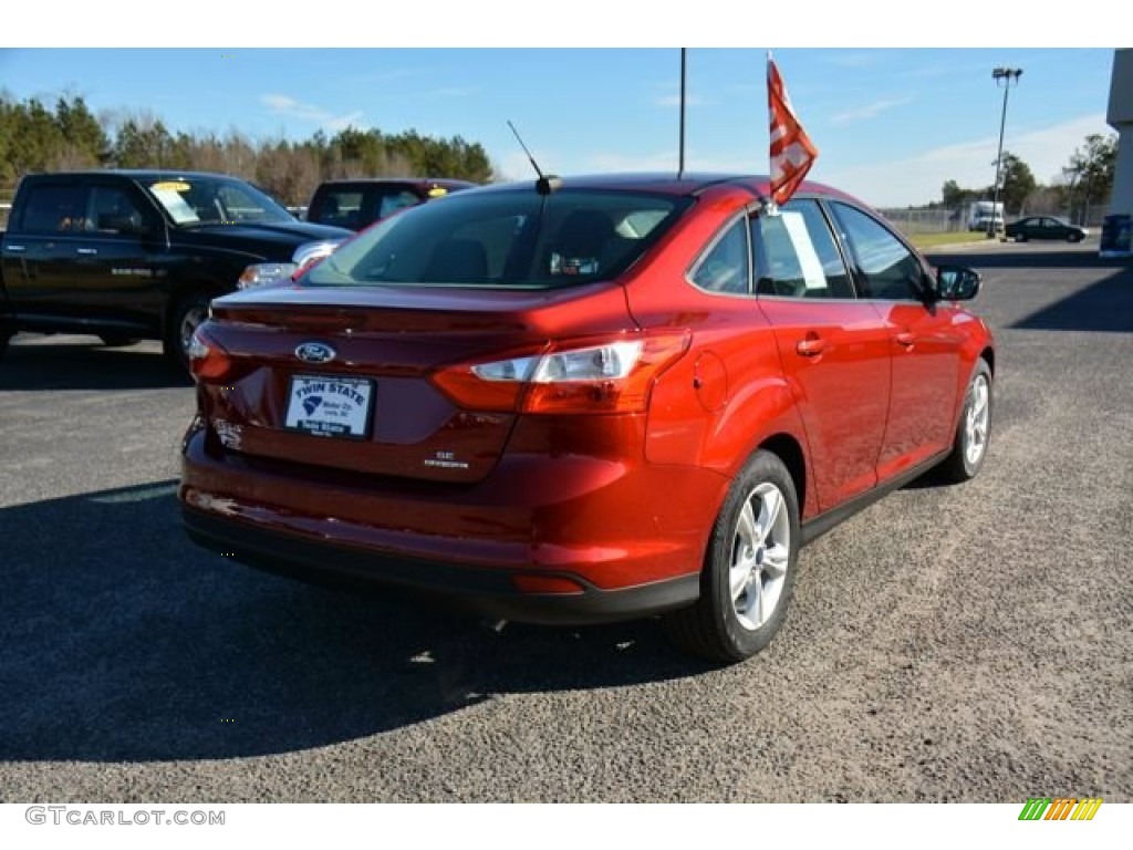 2014 Focus SE Sedan - Ruby Red / Charcoal Black photo #5