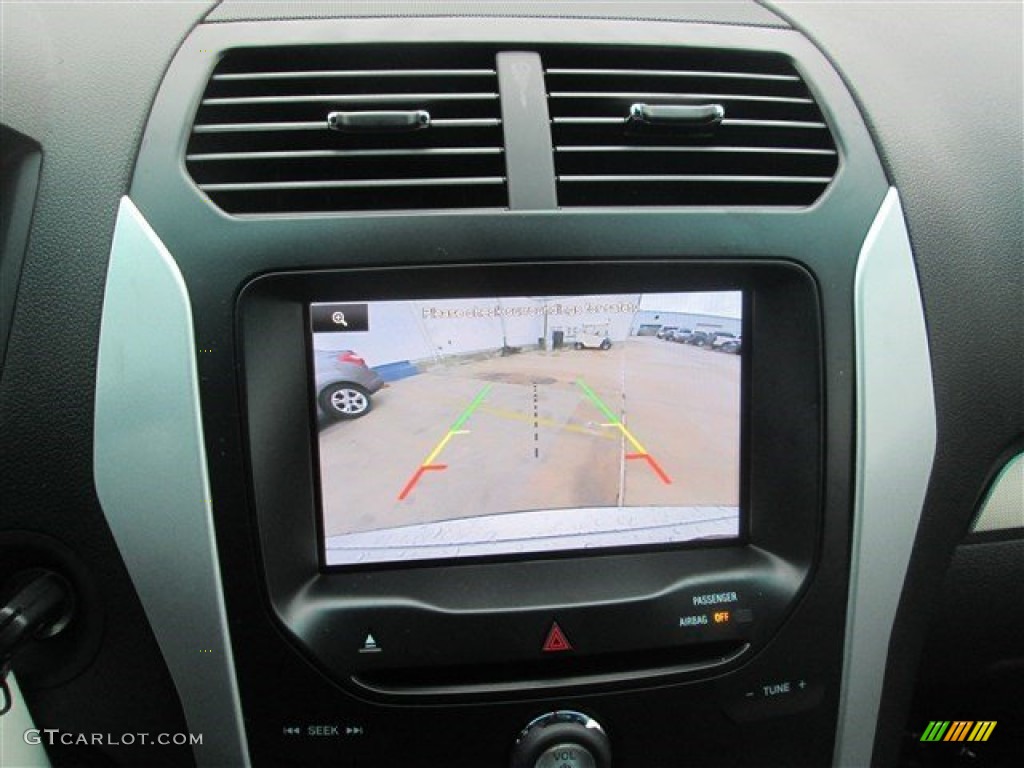 2015 Explorer XLT - Ingot Silver / Charcoal Black photo #27