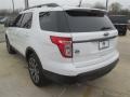 2015 Oxford White Ford Explorer XLT  photo #6