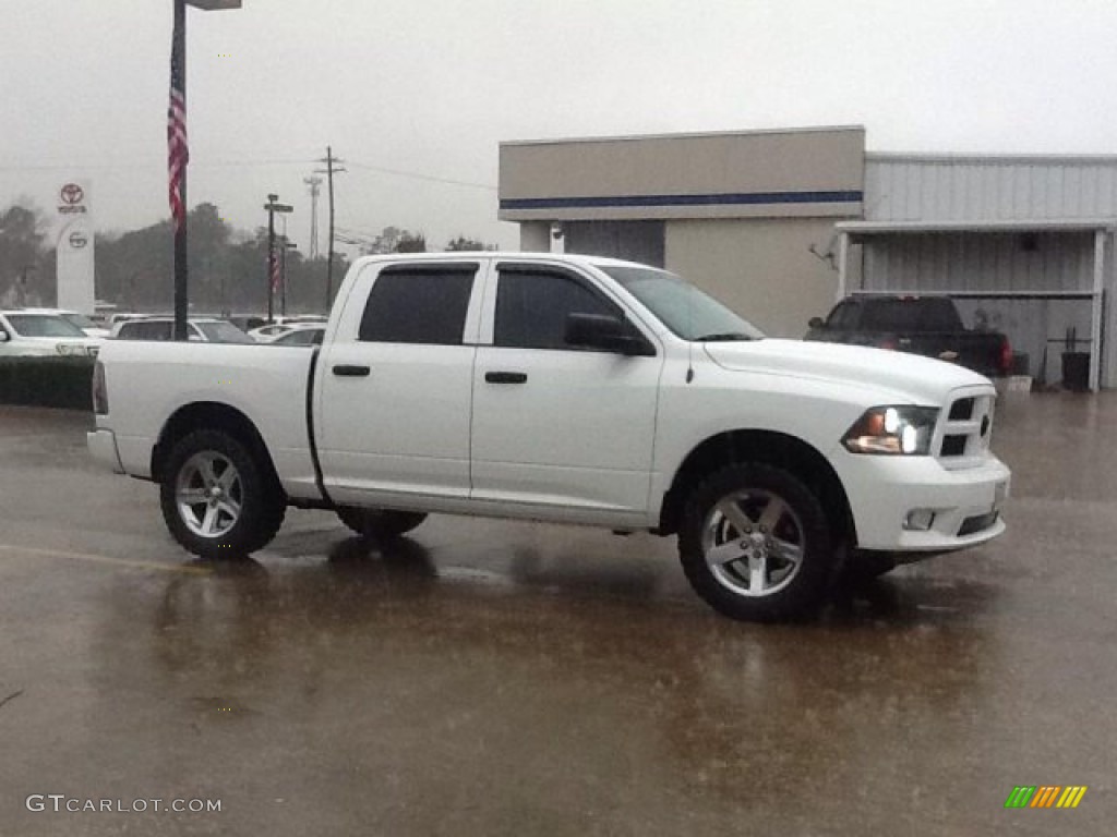 2012 Ram 1500 Express Crew Cab - Bright White / Dark Slate Gray/Medium Graystone photo #4