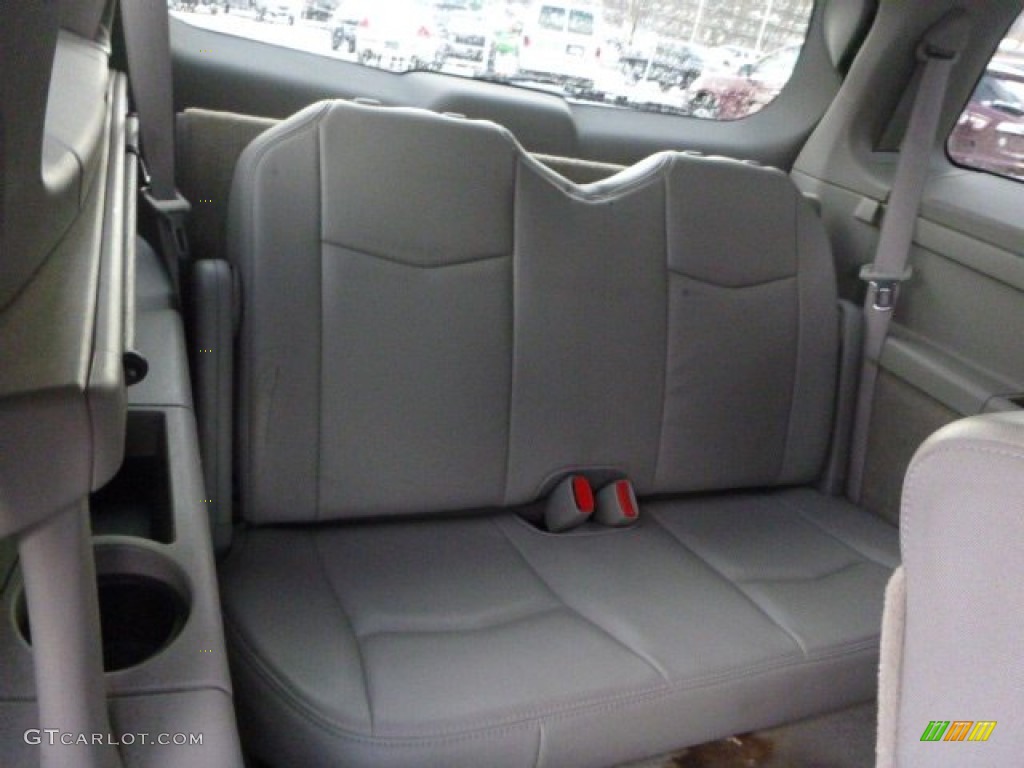 2006 SRX V6 - Blackberry / Ebony photo #13