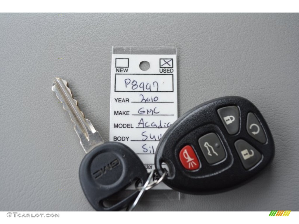 2010 GMC Acadia SLT Keys Photos