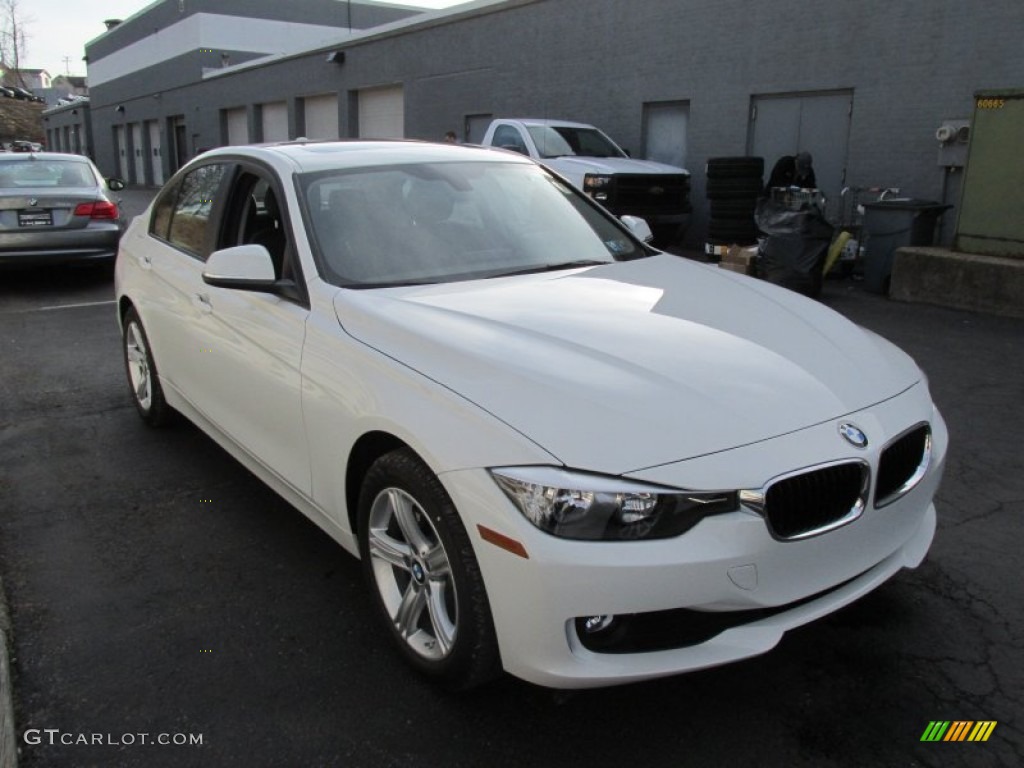 2015 3 Series 320i xDrive Sedan - Alpine White / Black photo #8