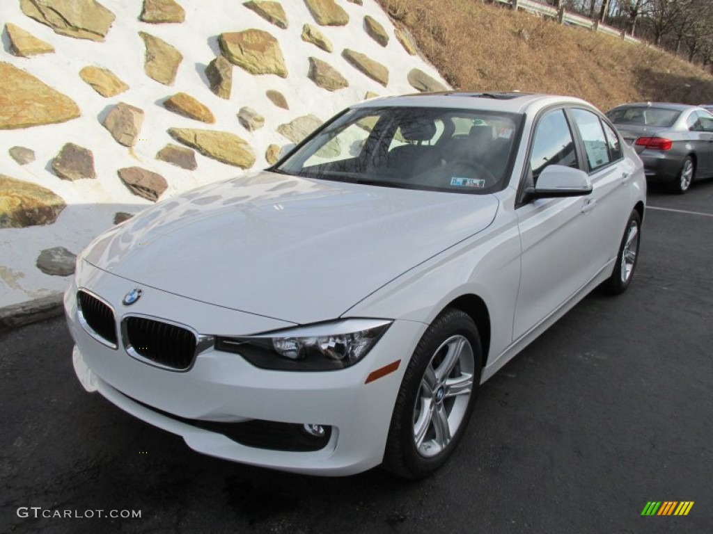 2015 3 Series 320i xDrive Sedan - Alpine White / Black photo #10