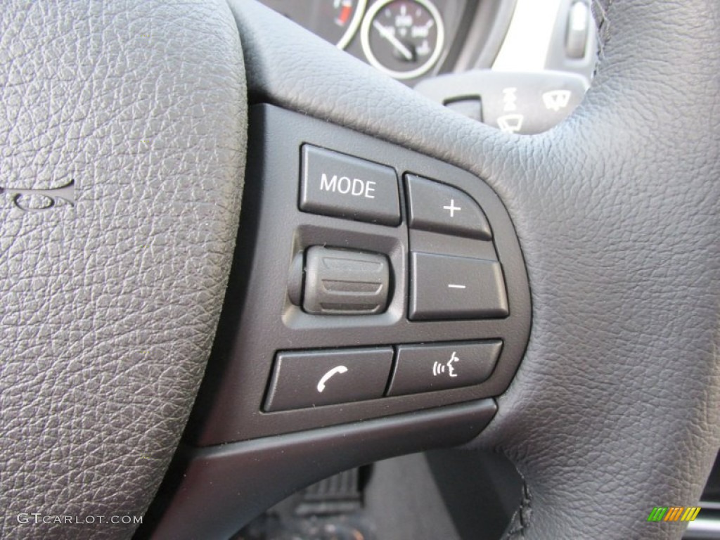2015 3 Series 320i xDrive Sedan - Alpine White / Black photo #18