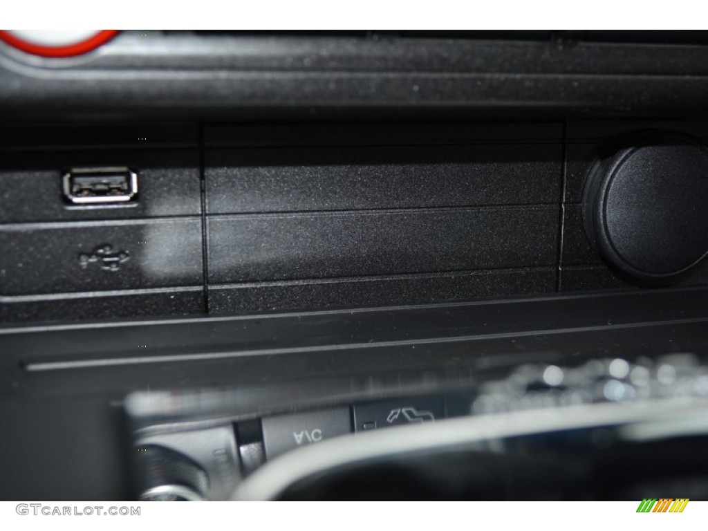 2015 Mustang V6 Convertible - Black / Ebony photo #15