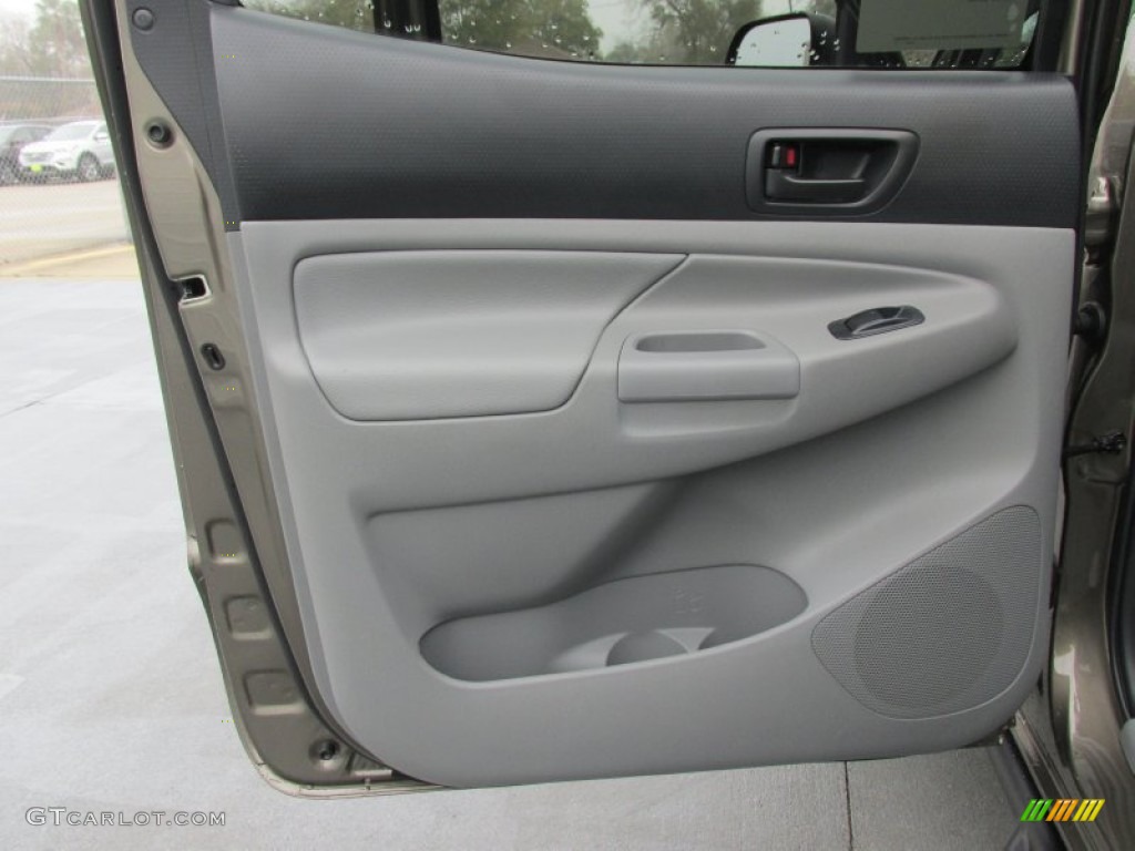 2015 Toyota Tacoma V6 Double Cab 4x4 Graphite Door Panel Photo #100406891