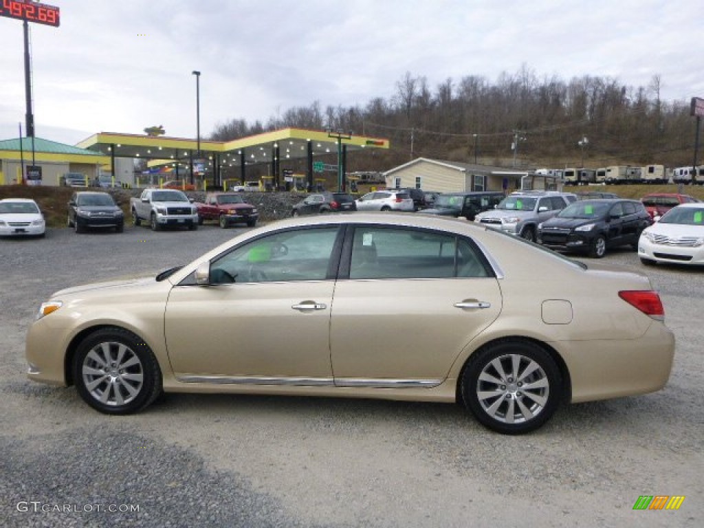 2011 Avalon Limited - Sandy Beach Metallic / Ivory photo #6