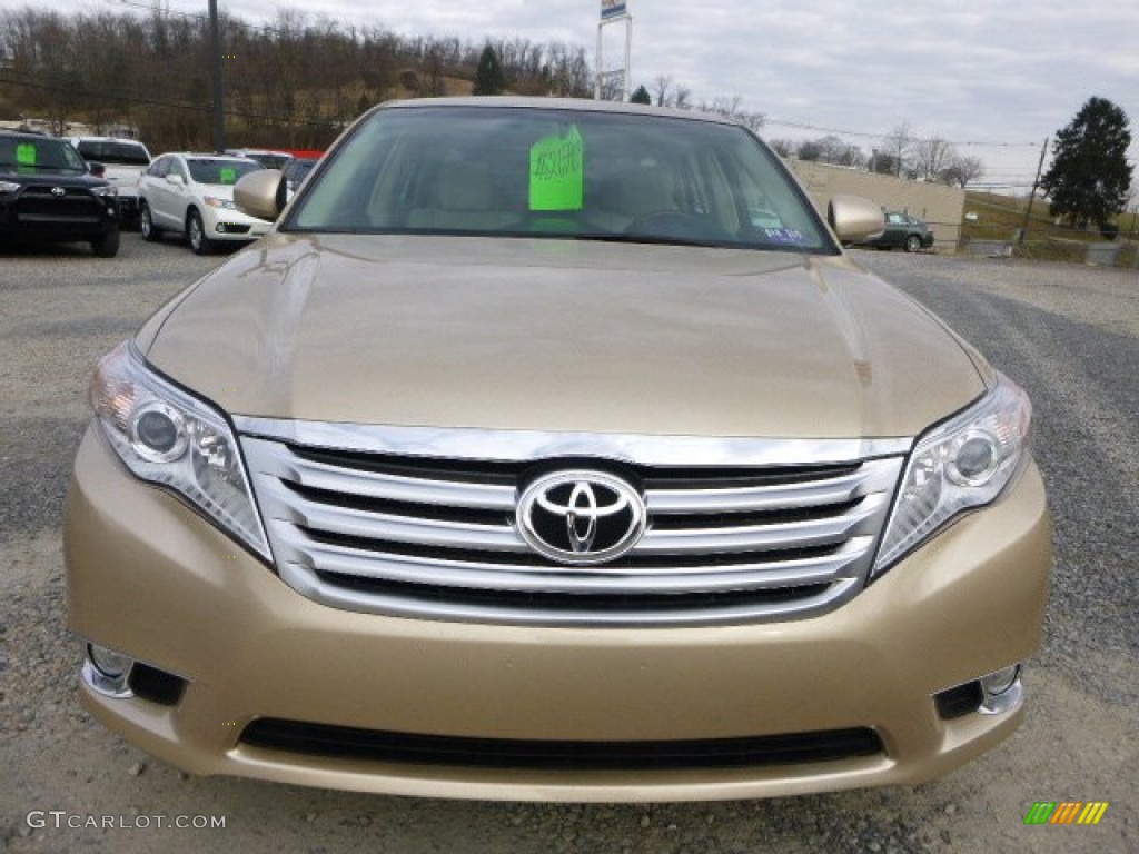 2011 Avalon Limited - Sandy Beach Metallic / Ivory photo #8